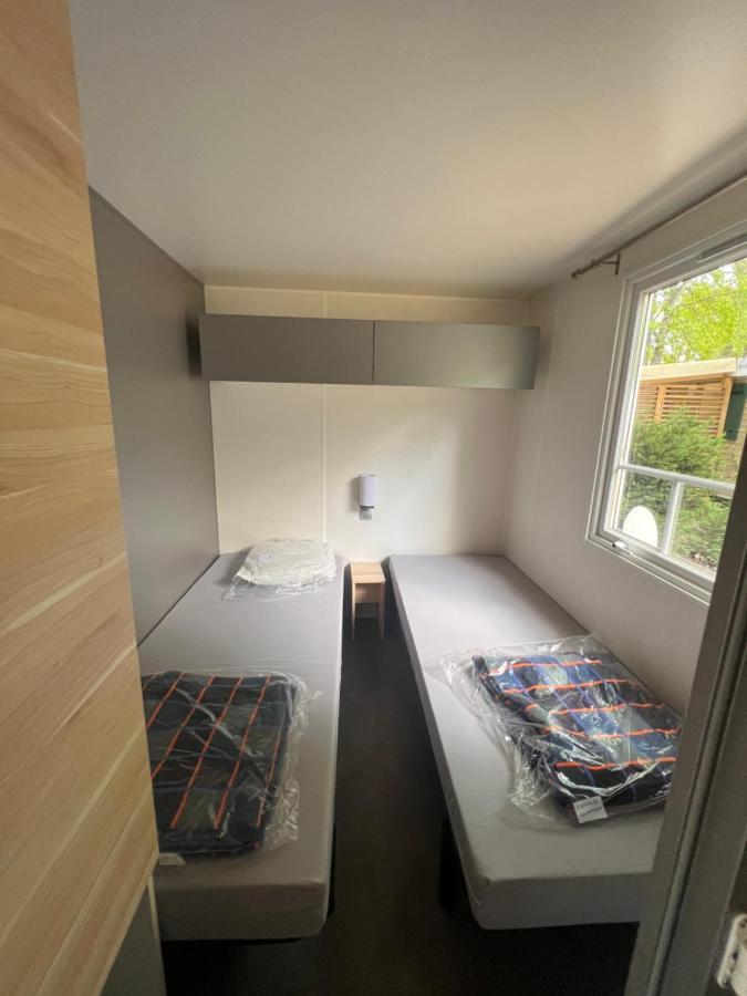 Mobil Home Du Lac - Camping 4 Etoiles Aureilhan  Экстерьер фото