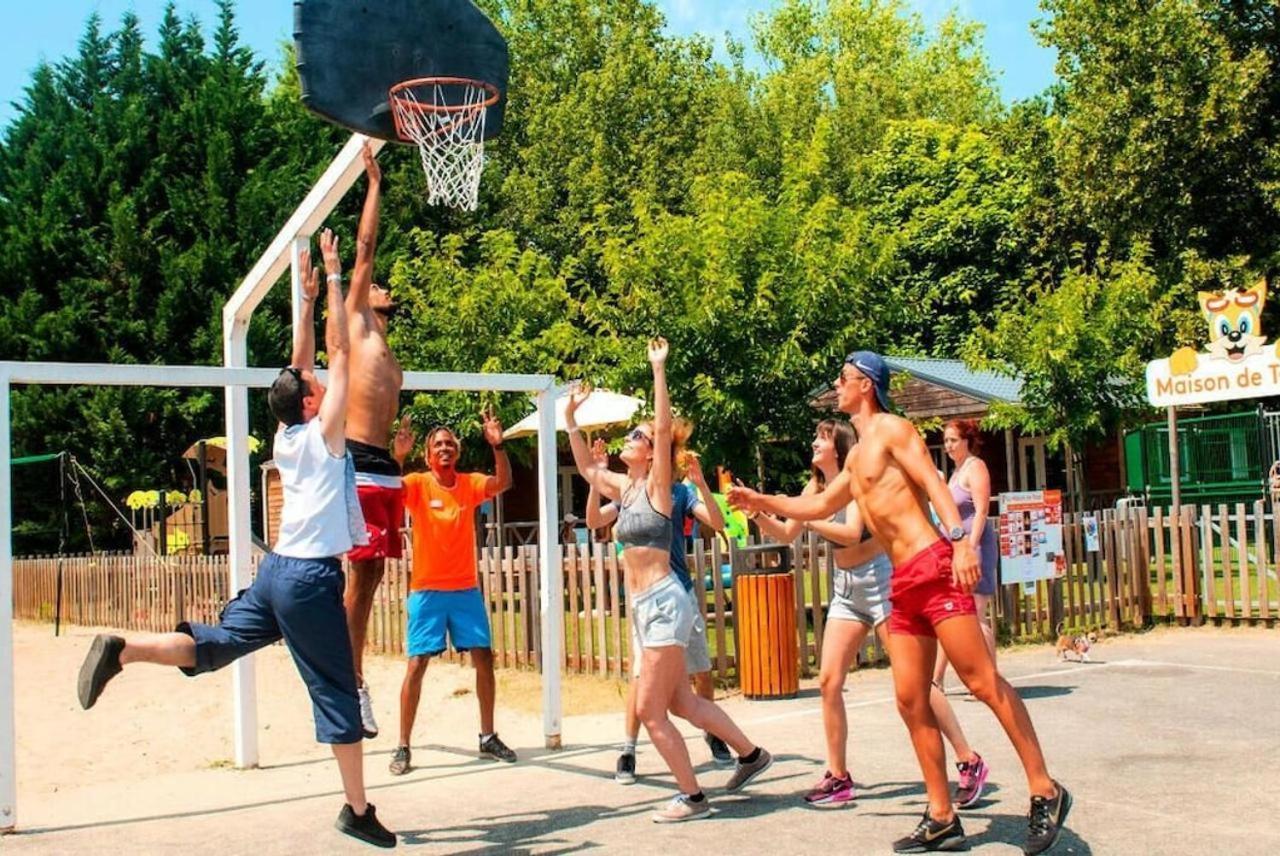 Mobil Home Du Lac - Camping 4 Etoiles Aureilhan  Экстерьер фото